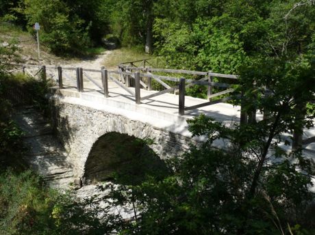 Marchetto Bridge